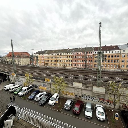 Wohnperle Neustadt - Zentral, Kostenloser Parkplatz, Lift, Klimaanlage Drezno Zewnętrze zdjęcie